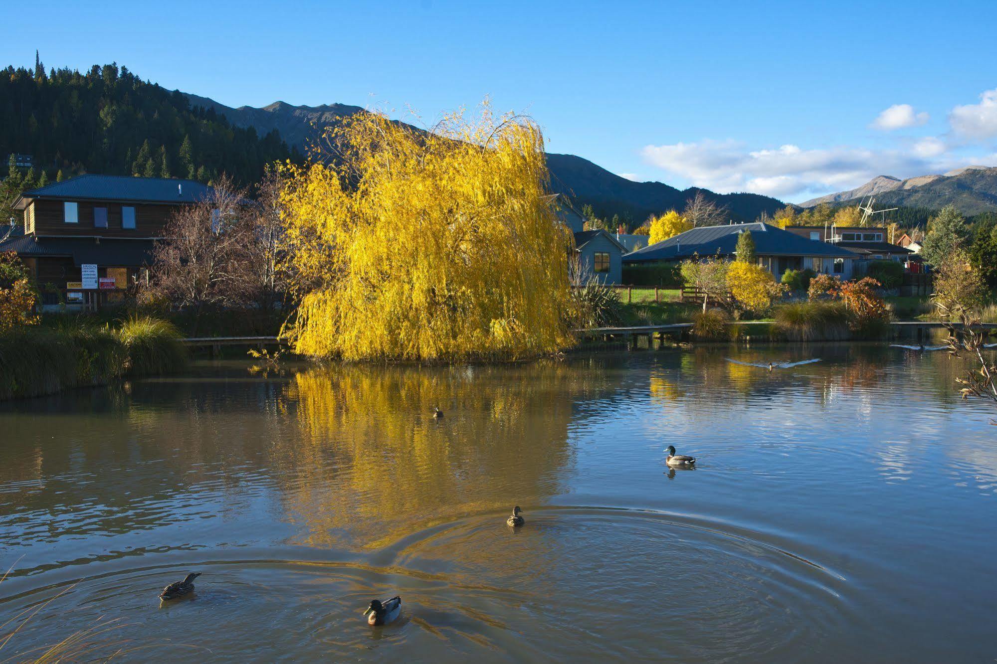 The St James Premium Accommodation Hanmer Springs Esterno foto